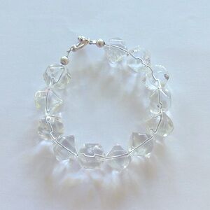 Silver and glass bracelet